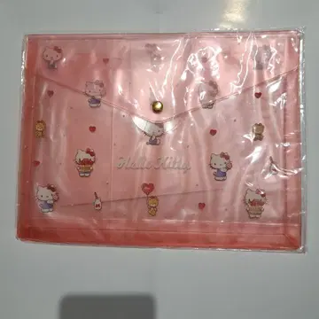 헬로키티 멀티 케이스 A5 사이즈