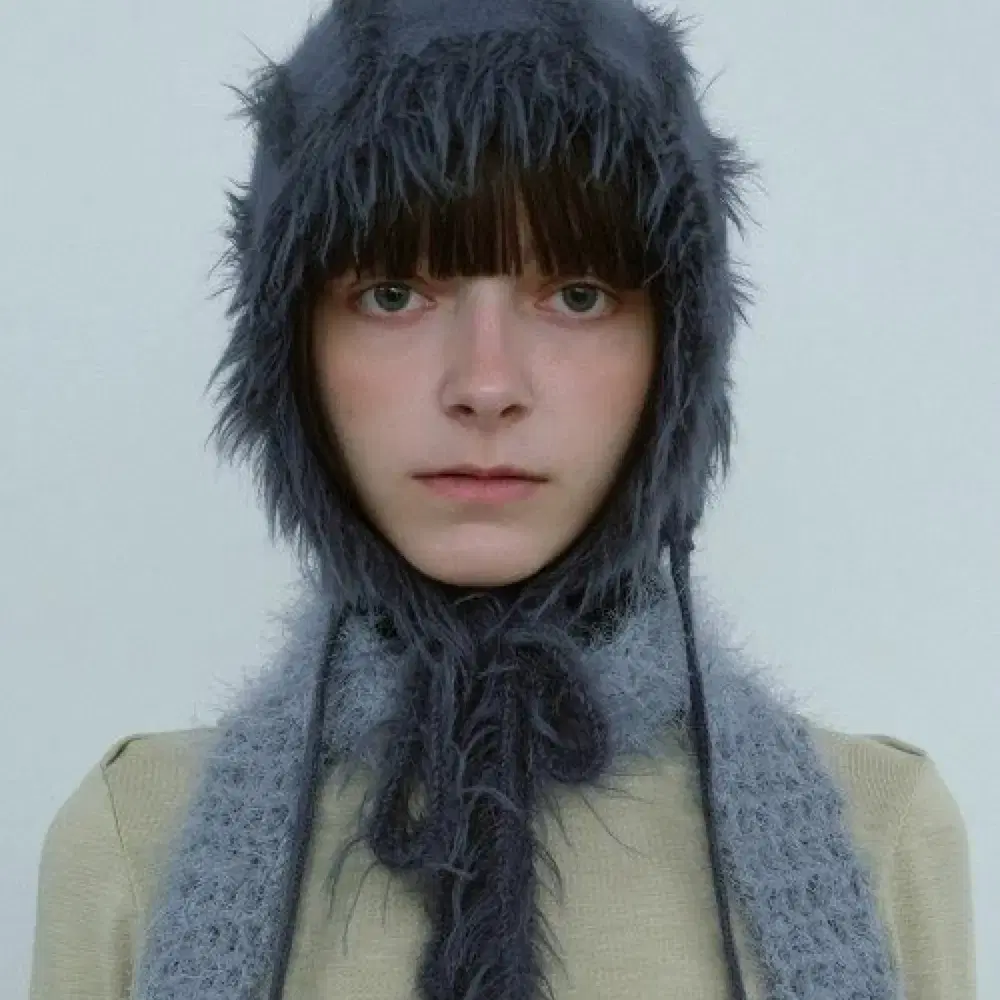 타입서비스 strap fur hat