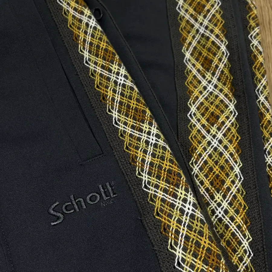 [M]SCHOTT NYC 쇼트 사이드 자수 트랙팬츠