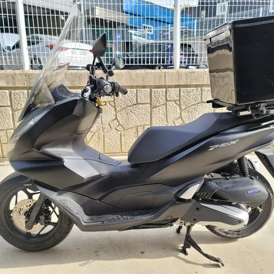 23년식 혼다 PCX 125 ABS 블랙 판매