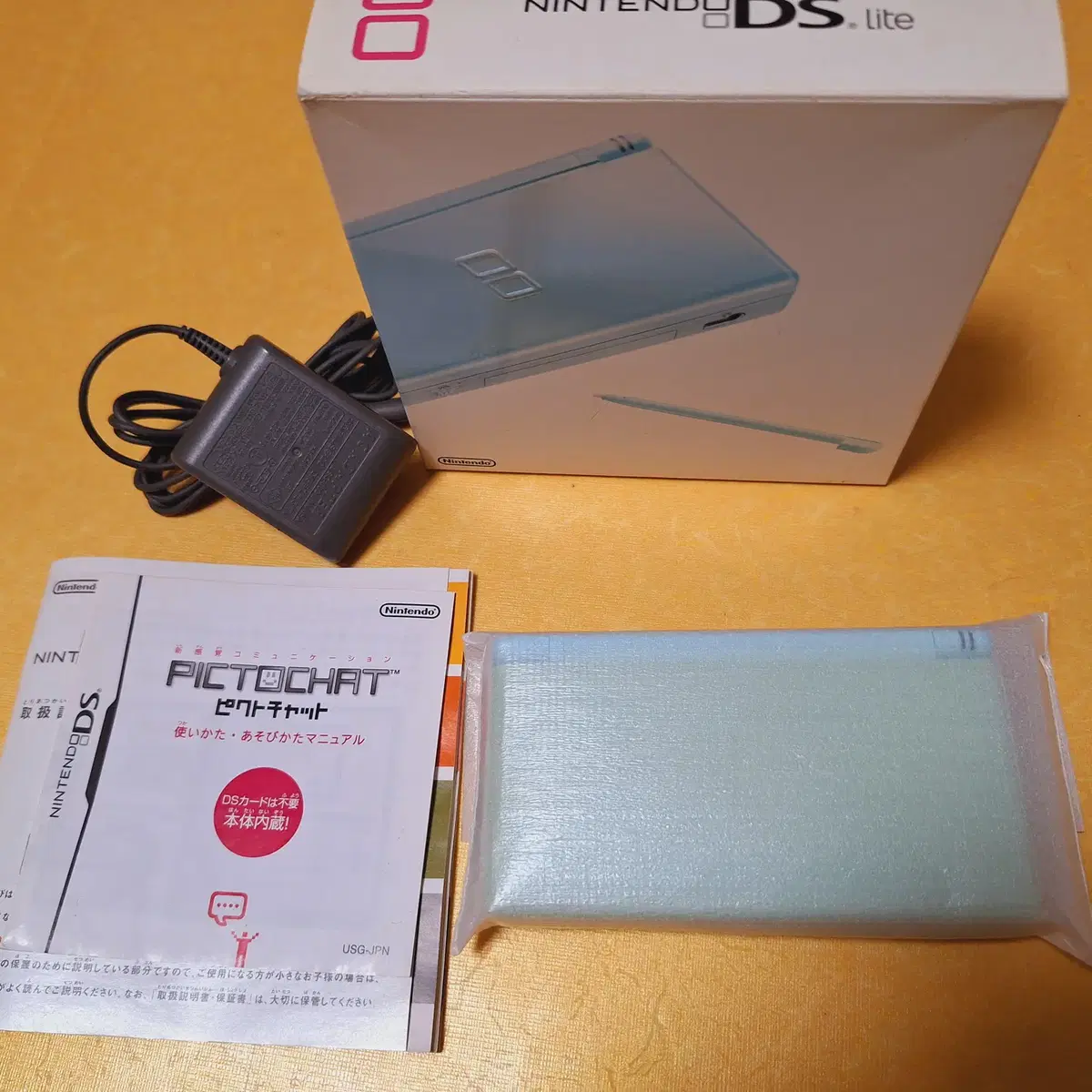 미품급 닌텐도 DS LITE 아이스블루 일본판 박스셋 dslite dsi