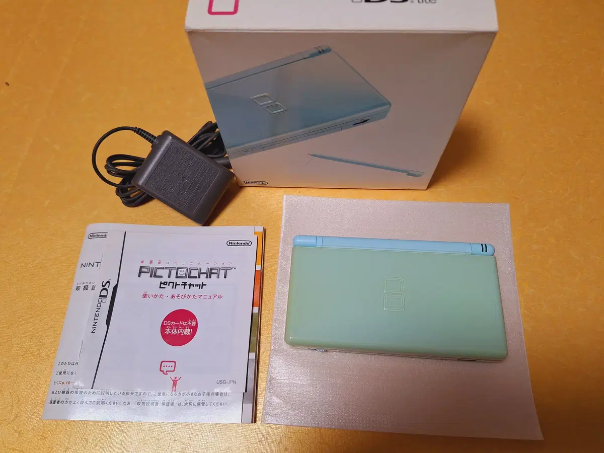 미품급 닌텐도 DS LITE 아이스블루 일본판 박스셋 dslite dsi