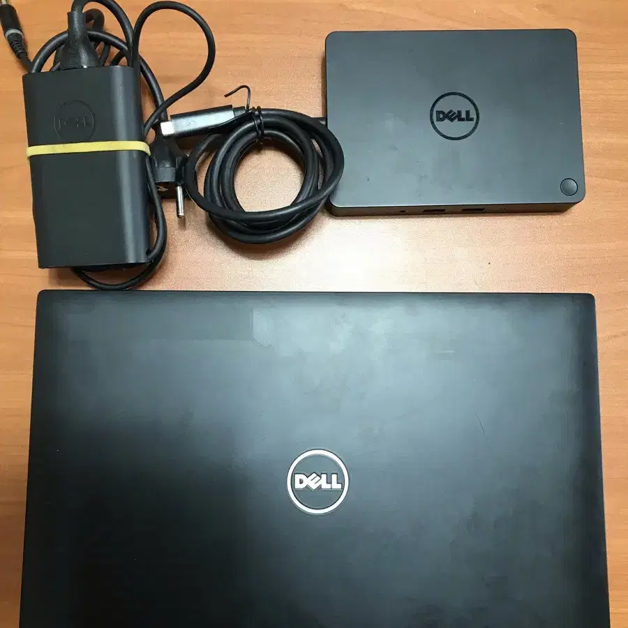 Dell 노트북 I7 6세대 래티튜드 7480입니다