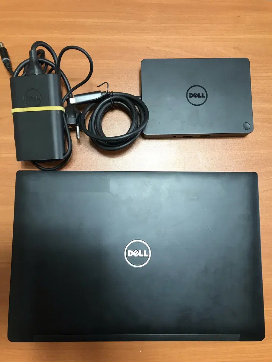 Dell 노트북 I7 6세대 래티튜드 7480입니다