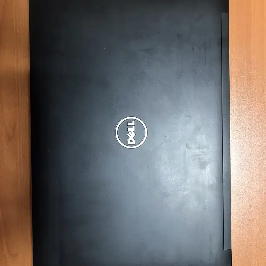 Dell 노트북 I7 6세대 래티튜드 7480입니다