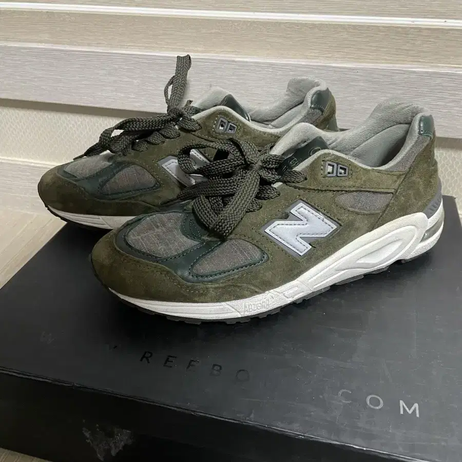 뉴발란스 990v2 카키 그린 250 made in USA