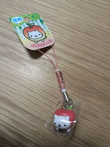 San-X x green caramel 냥냥냥이 사과 뿌리를 내린다.