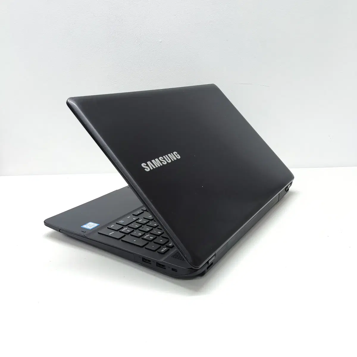 중고 SAMSUNG NT371B5M-K2L 노트북 판매합니다!