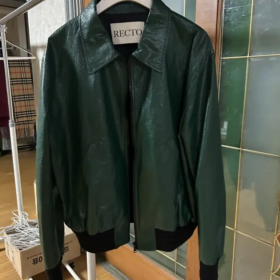 Recto 60s benn shine faux leather jacket