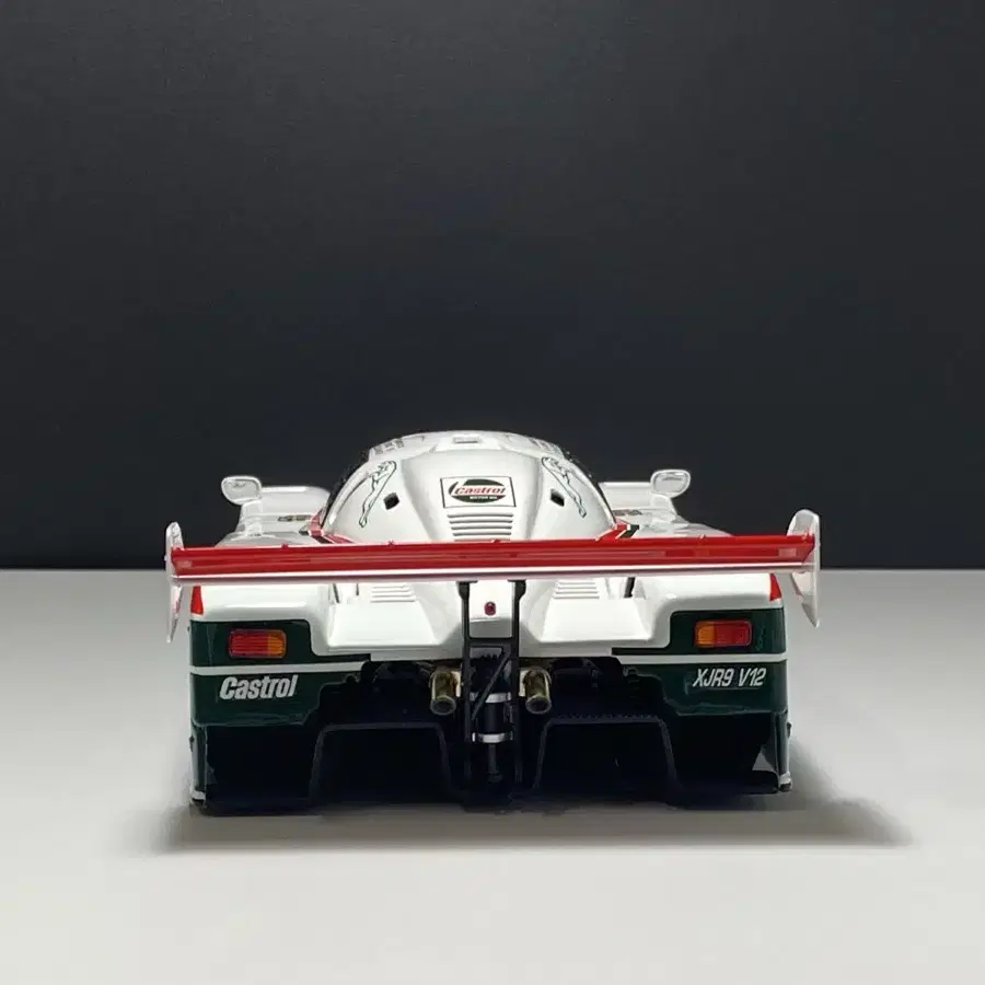 1:18 exoto jaguar xjr-9 #61 엑소토 재규어