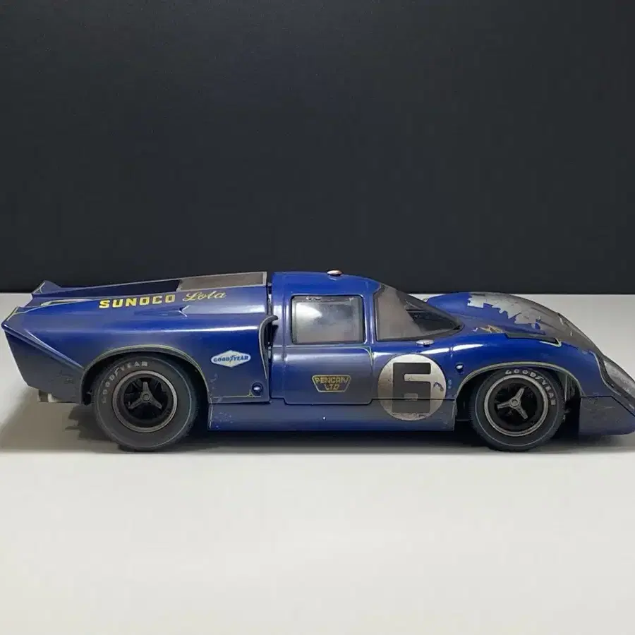 1:18 gmp lola t70 #6 웨더링버전