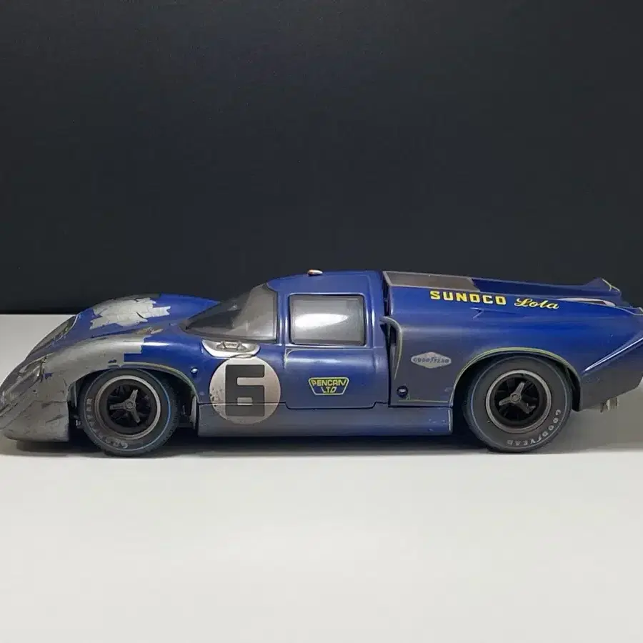 1:18 gmp lola t70 #6 웨더링버전