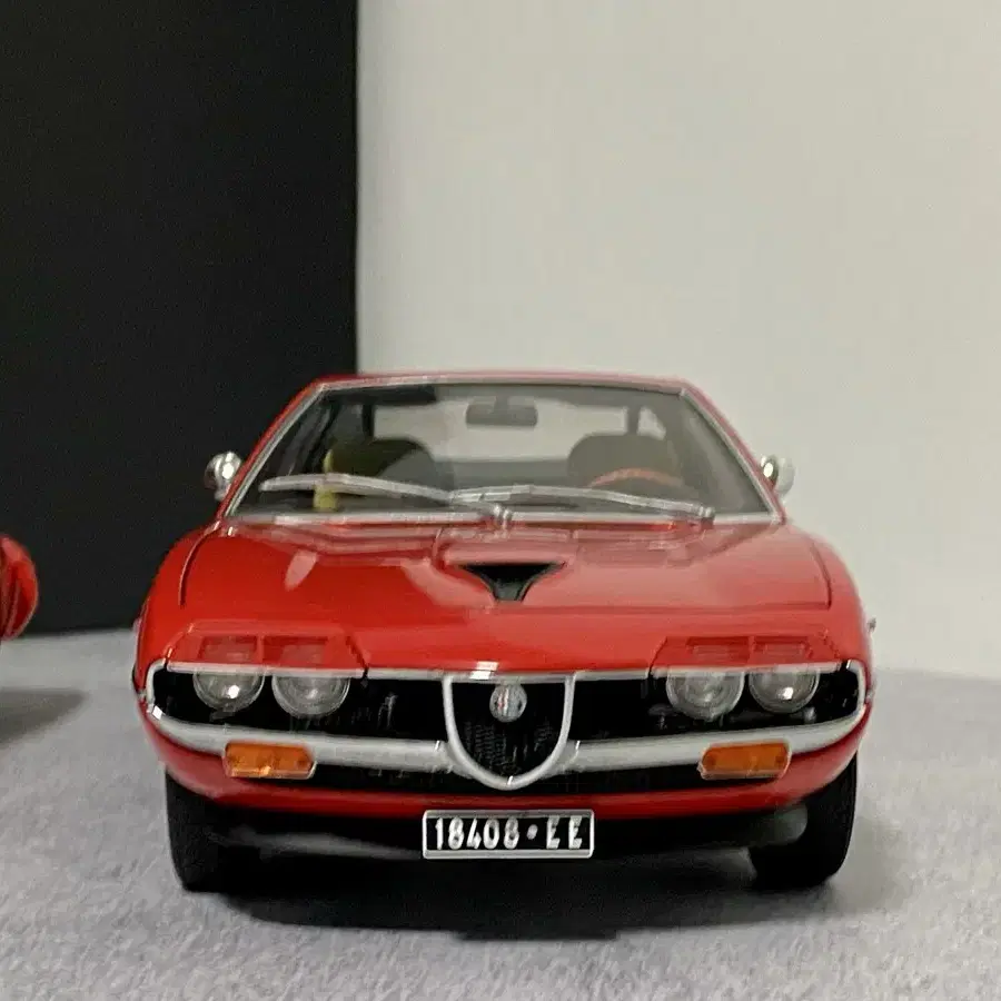 1:18 autoart alfa romeo montreal 오토아트