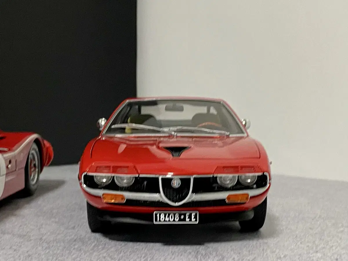 1:18 autoart alfa romeo montreal 오토아트