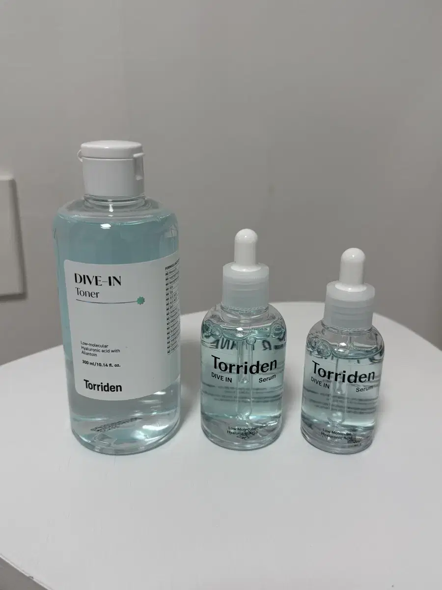 토리든 스킨토너 300ml+세럼2종(70ml+40ml) 세트