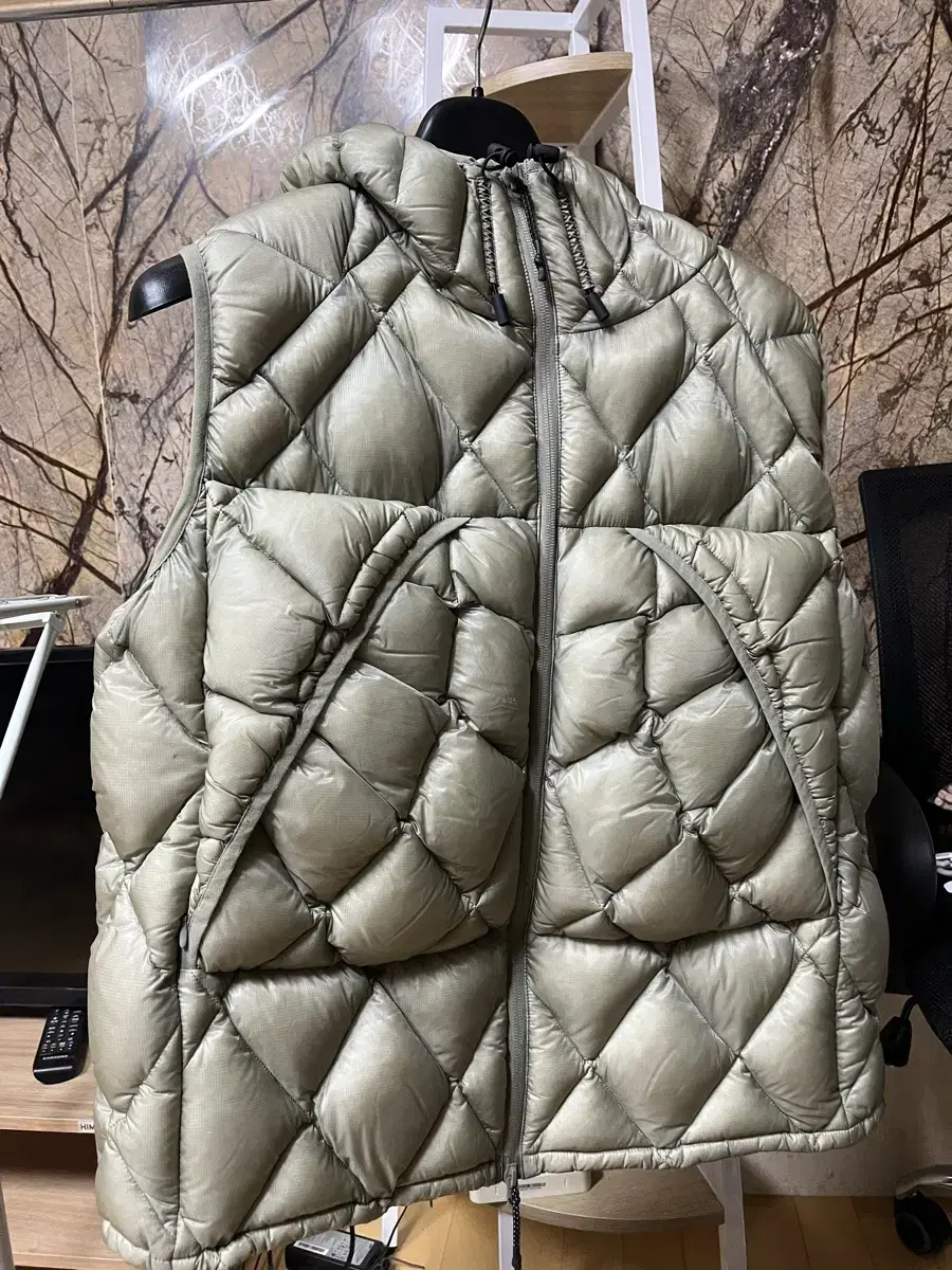 [판매][ROA][XL] PUFFER VEST GRAY