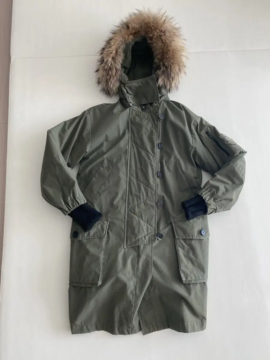 Front Row Goose Down Raccoonfer Field Jacket(55)