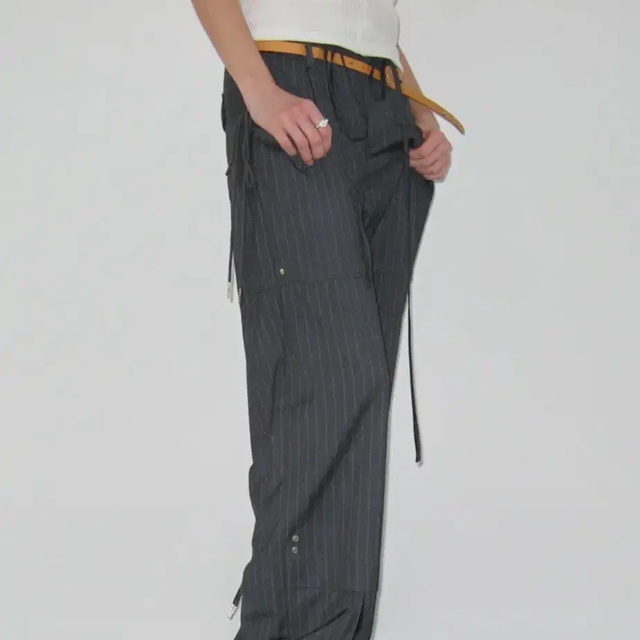 타입서비스 Front Slit Shirring Pants [Gray]