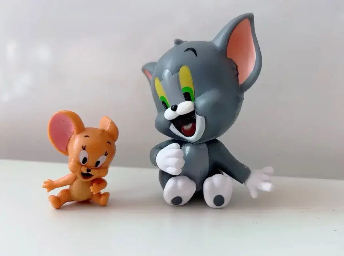 Tom and Jerry Figures Set