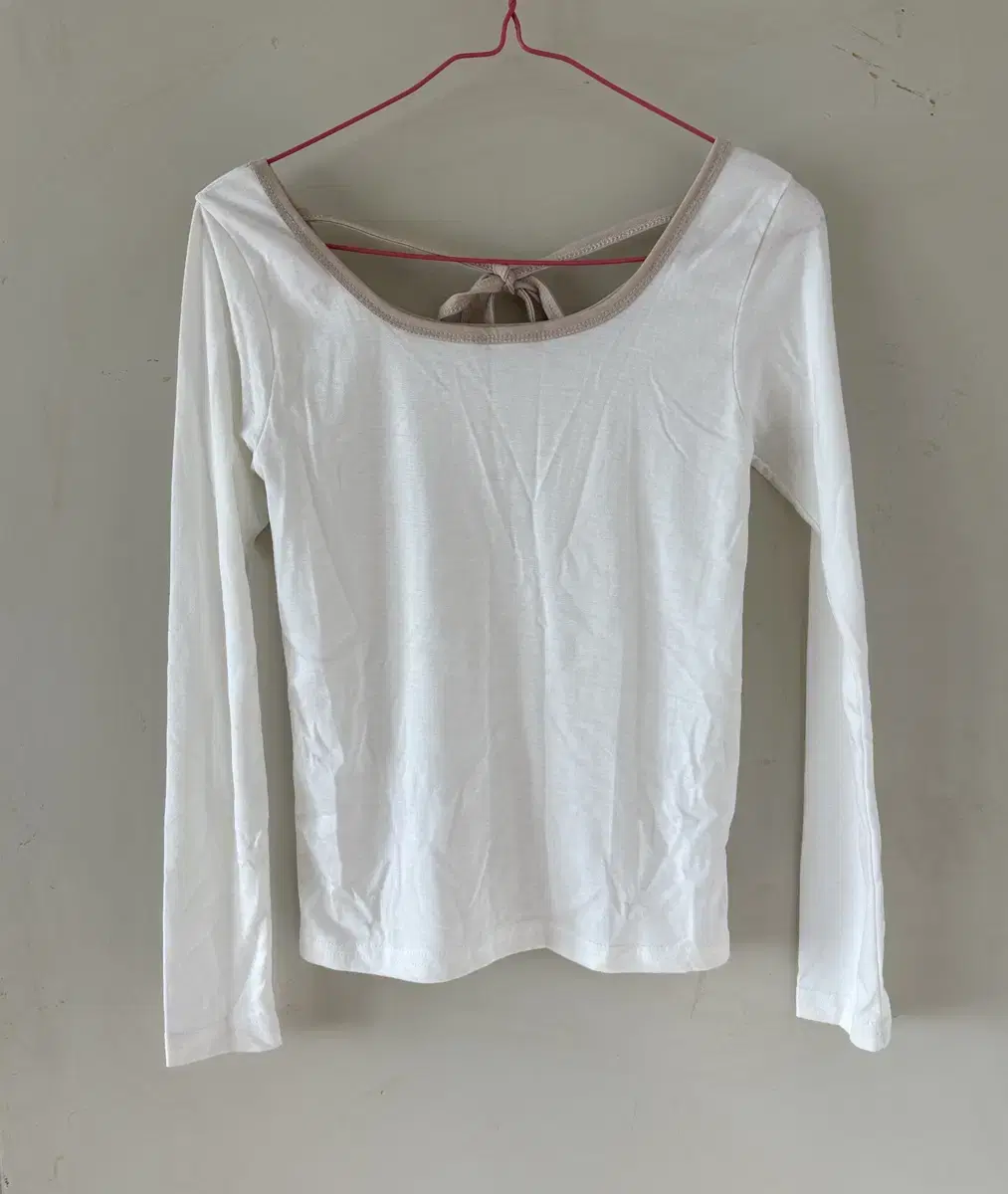 New) Ribbon Long Sleeve Tee