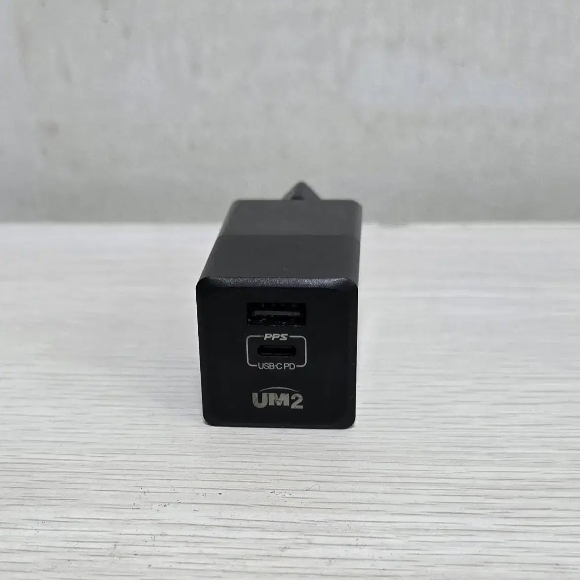 휴대용 노트북 스마트폰 USB 고속 충전기 2포트pps 고속 충전