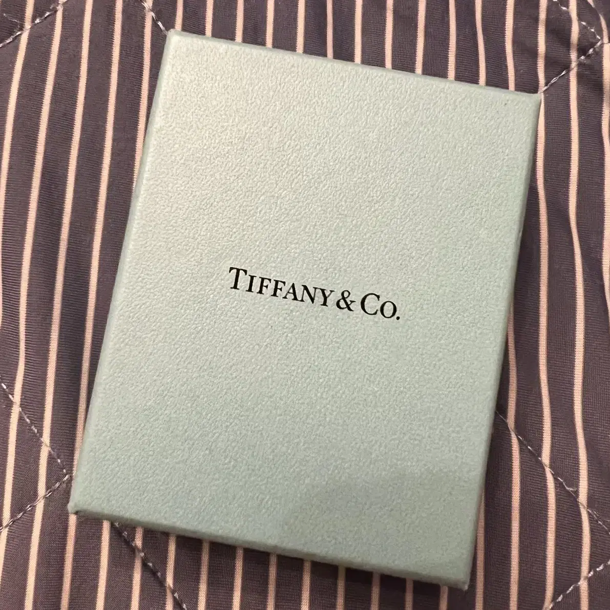 Tiffany(티파니) 18K 골드 1포인트 다이아 반지 - 18호