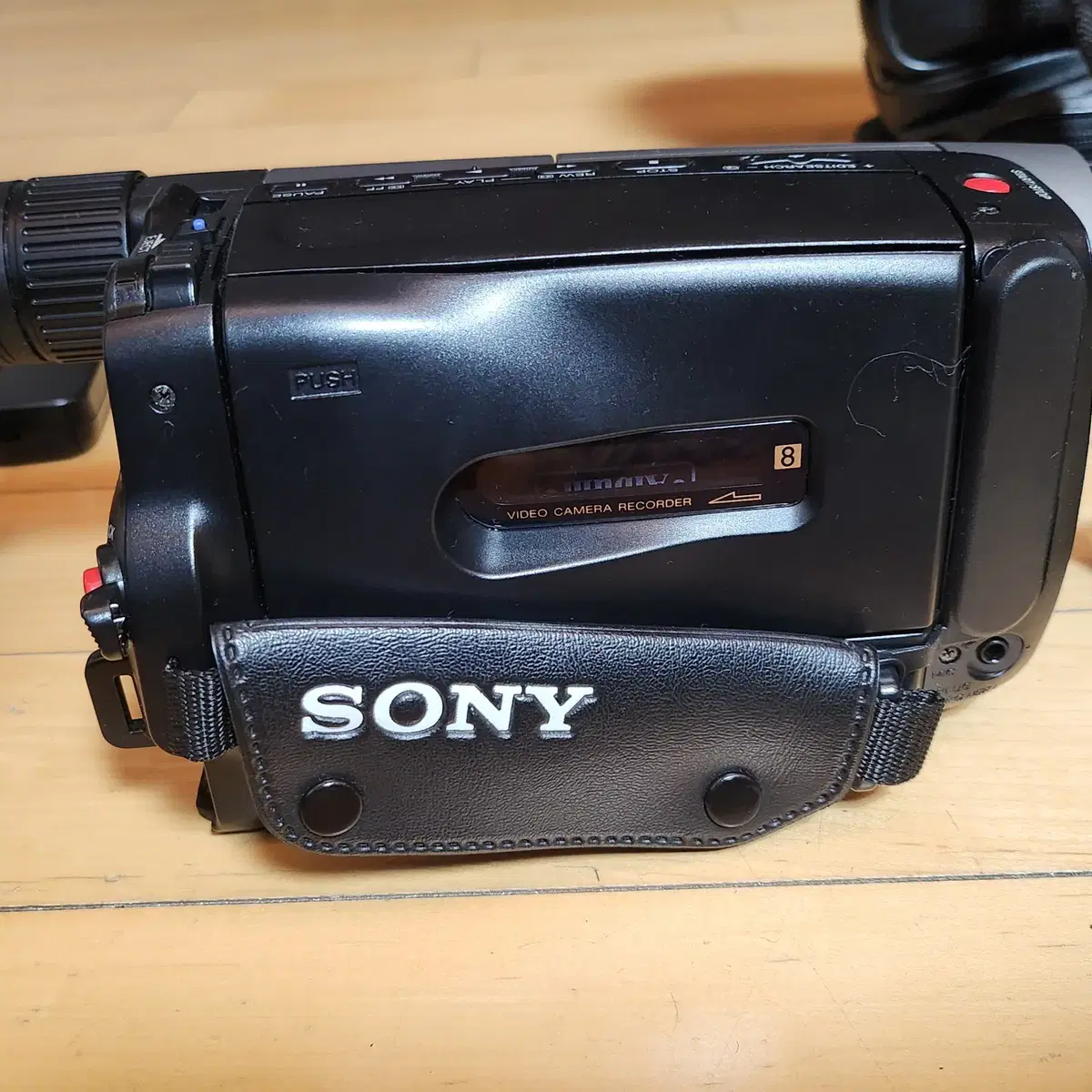 SONY 소니 8mm CCD-TRV21 칼짜이즈 디지털 캠코더 카메라