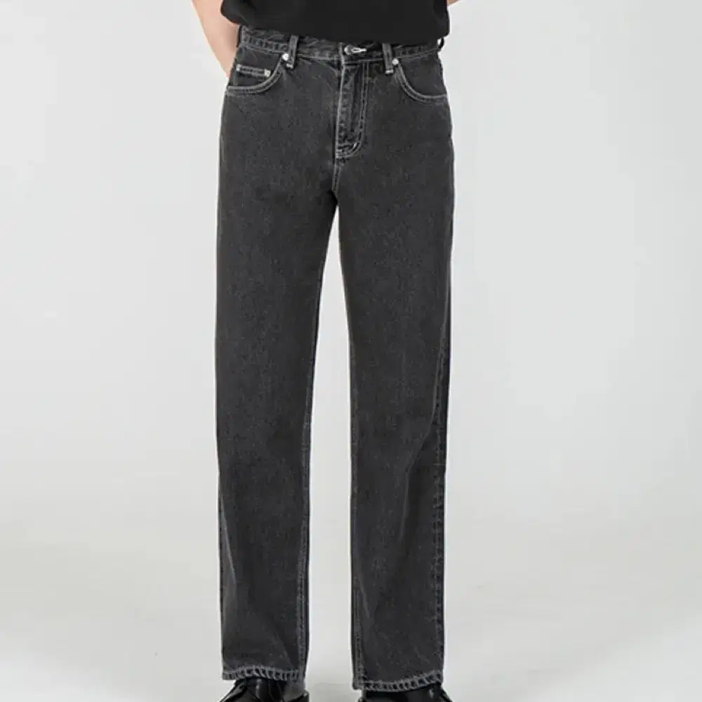 [32] 브랜디드 1967 JET BLACK JEANS