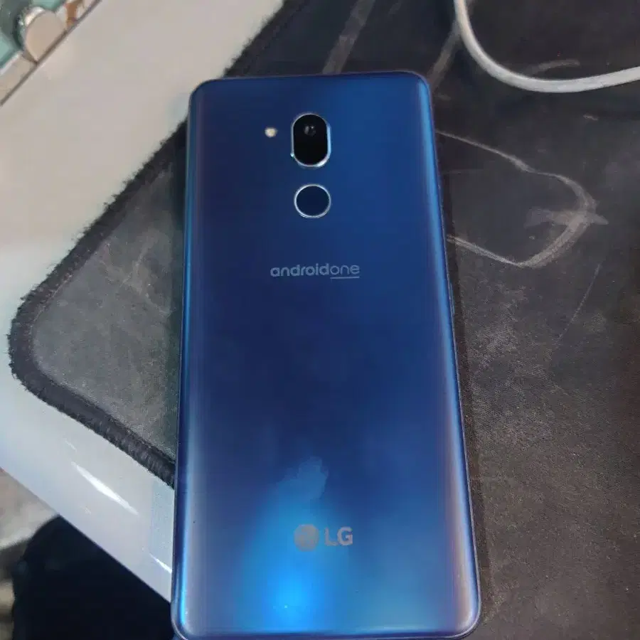 LG Q9 ONE