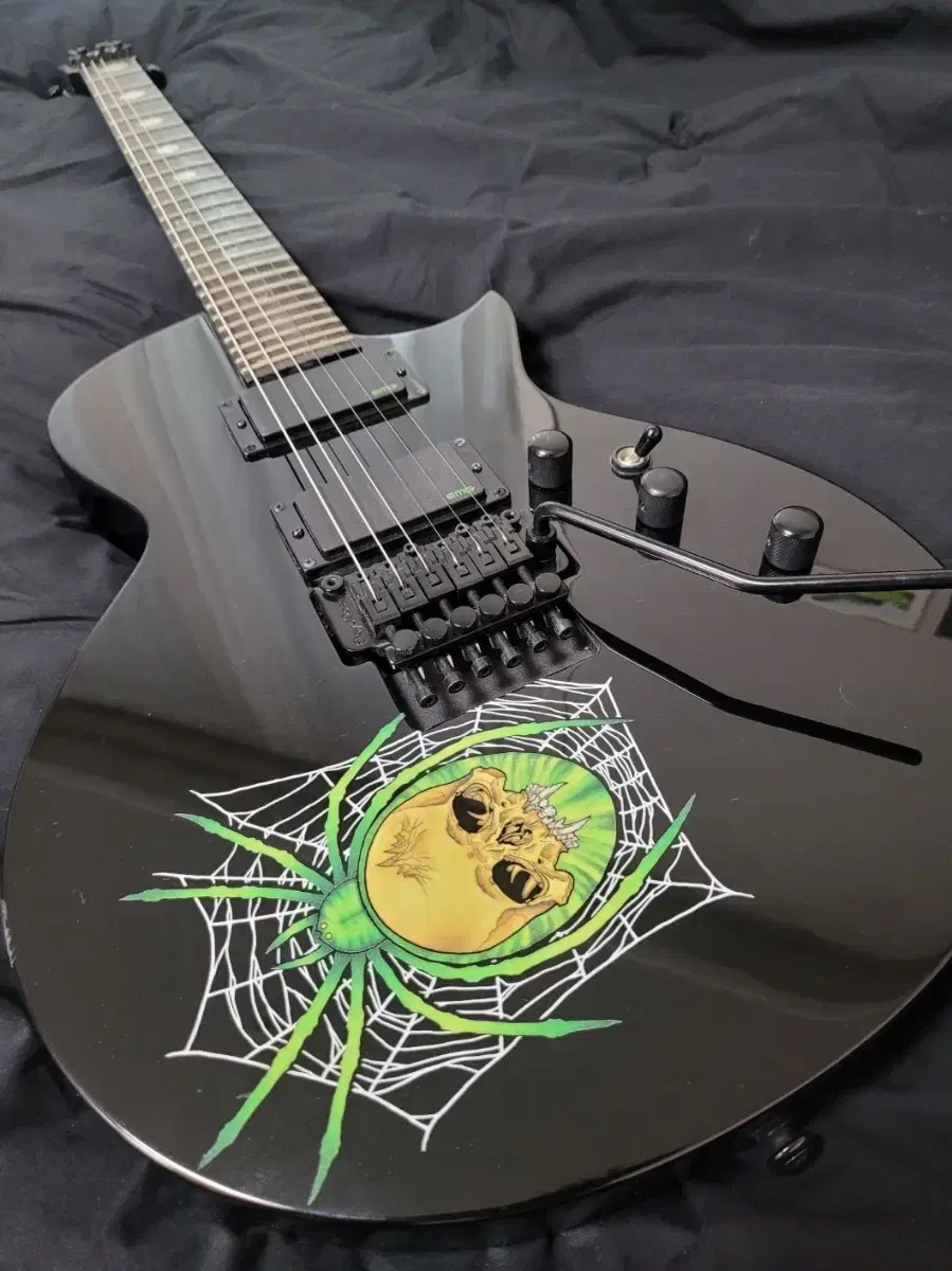 ESP LTD Kirk Hammett KH-3 메탈리카 커크해밋 일렉기타