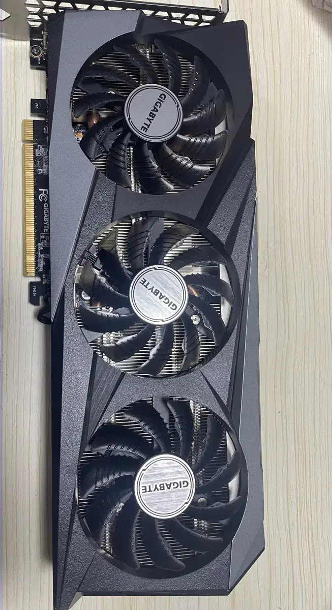 GIGABYTE 지포스 RTX3060Ti GAMING OC V2 D6