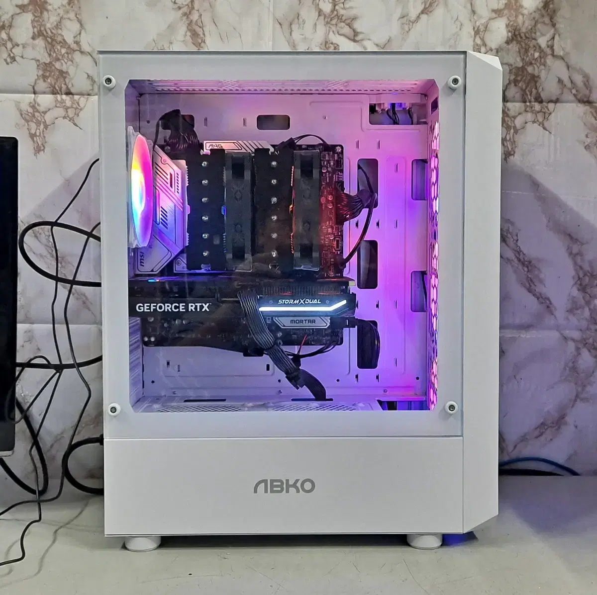 고사양컴퓨터 i7-14700KF RTX4060TI 32G램 본체