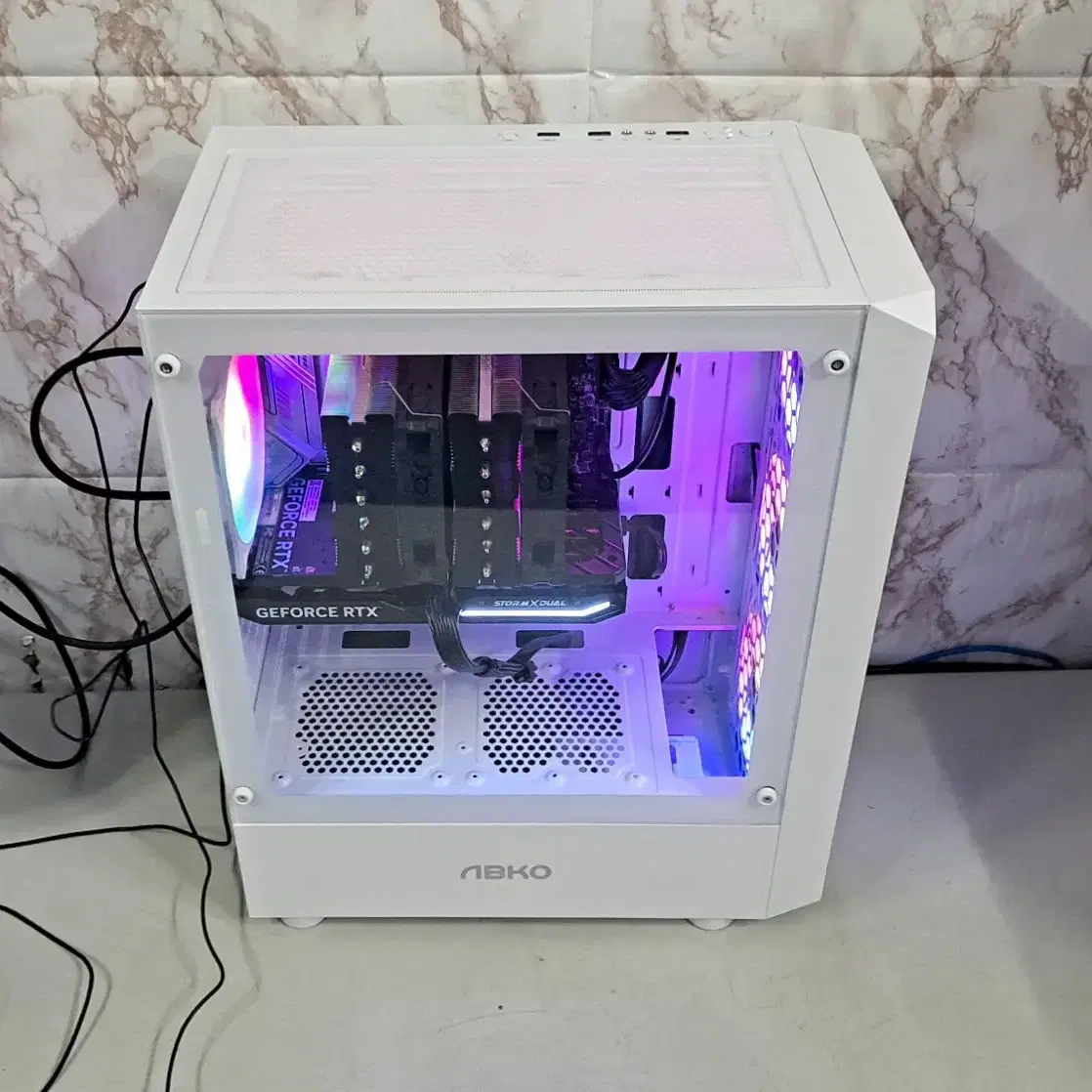 고사양컴퓨터 i7-14700KF RTX4060TI 32G램 본체