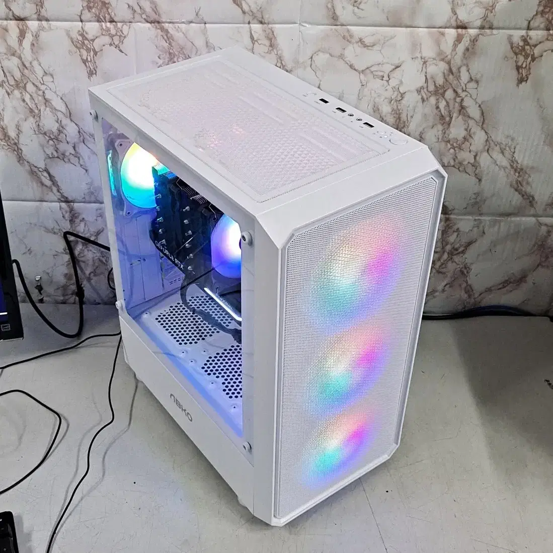 고사양컴퓨터 i7-14700KF RTX4060TI 32G램 본체