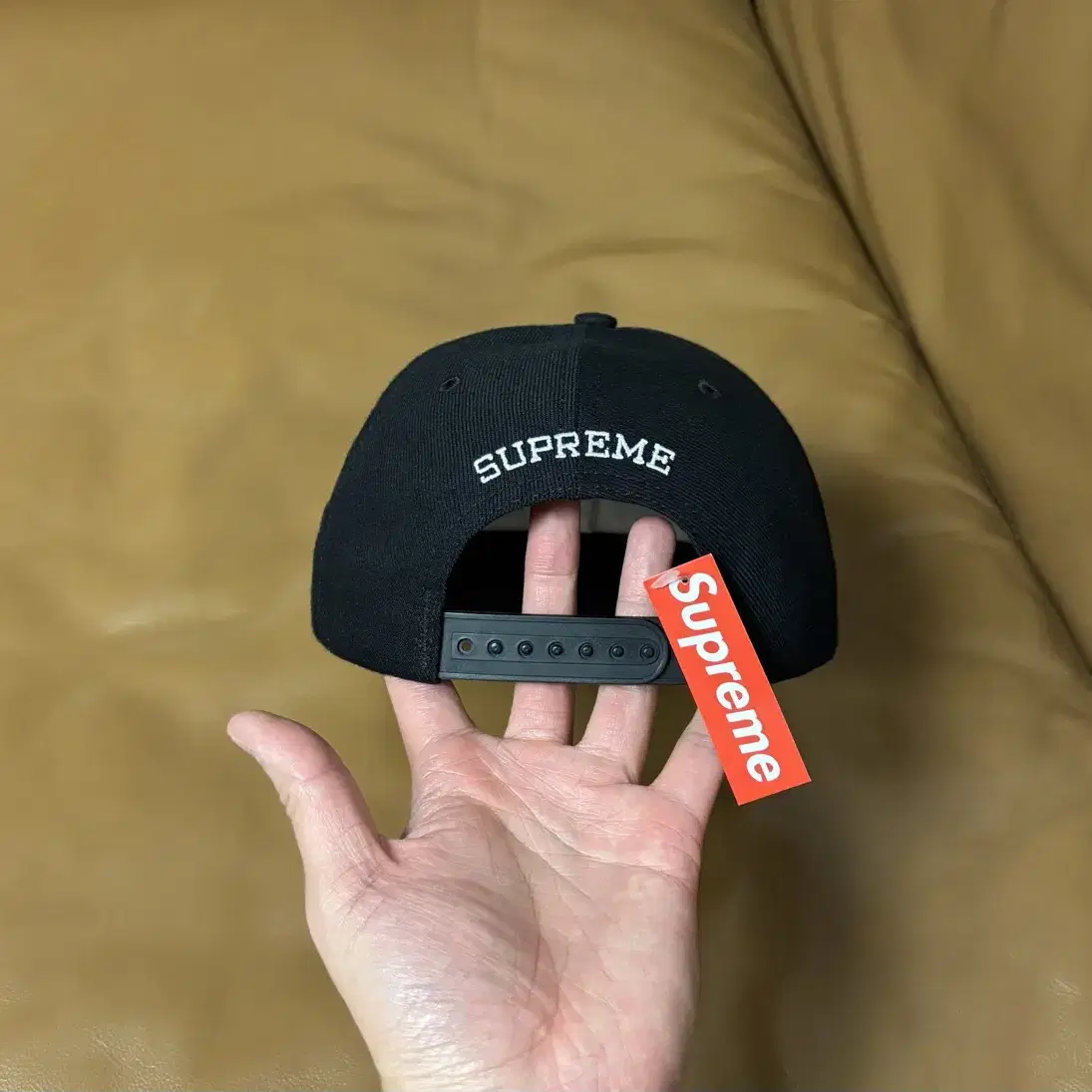 Supreme 슈프림 블랙 6패널 볼캡 모자 (Black)