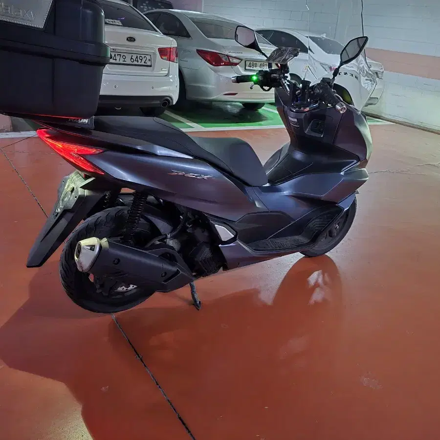 서울 pcx abs 125 21년식 판매합니다 배달세팅