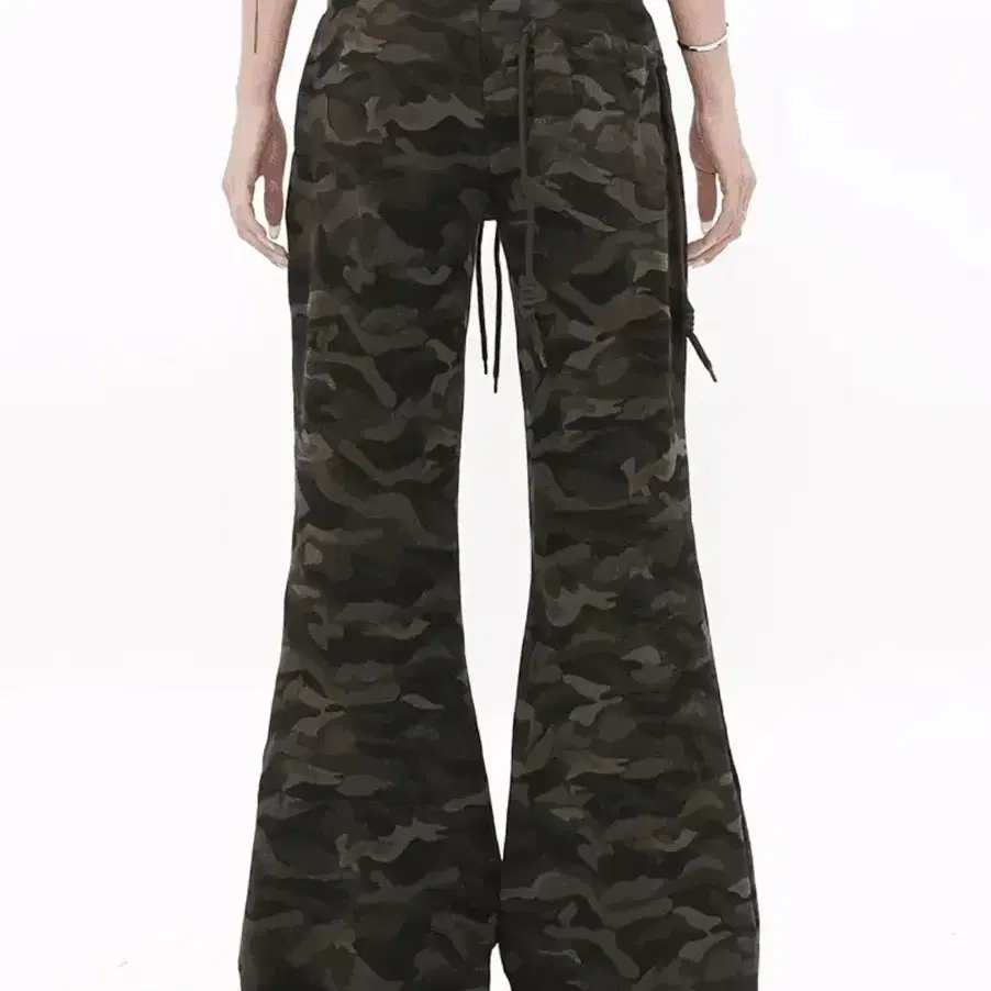 Camo military bootscut banding pants