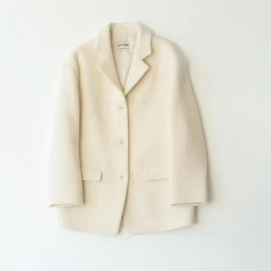 Letter Teddy boucle coat (Ivory)