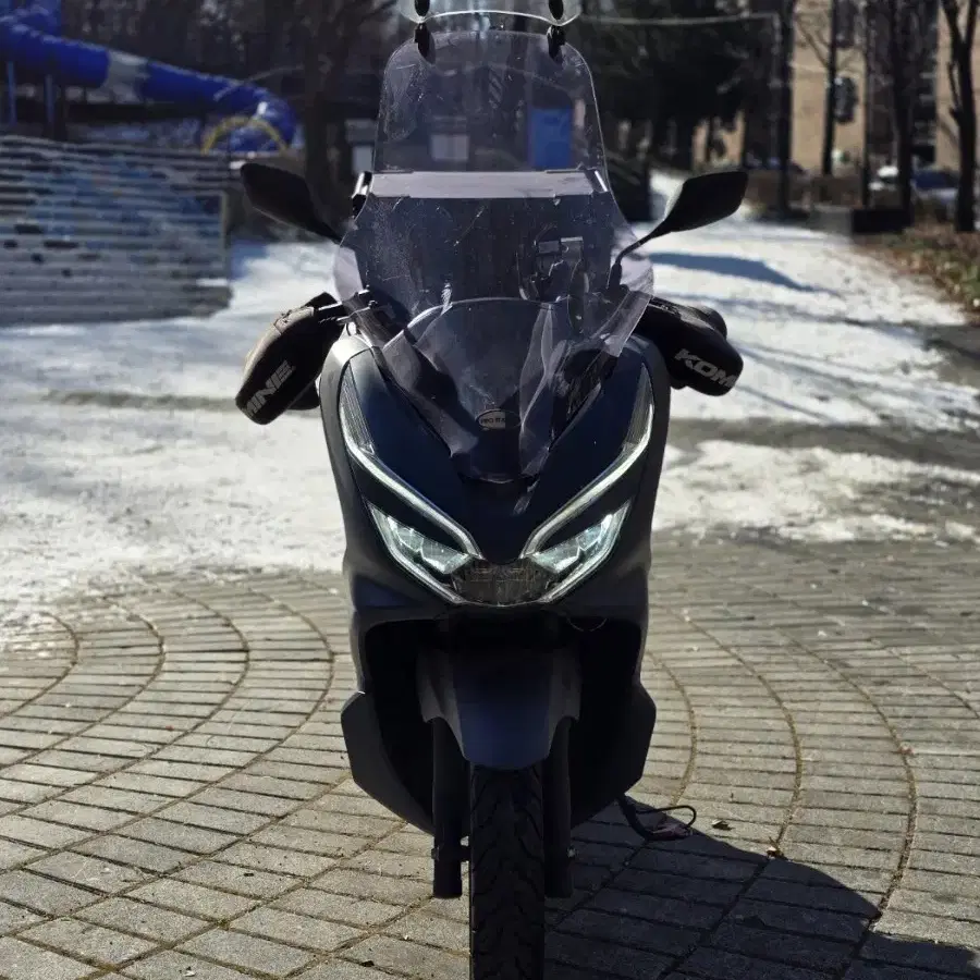 20년식 더뉴 PCX125 배달세팅 2만키로 팝니다