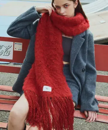 Mili affinity 모헤어 터치 쉐이그 볼륨 프린지 칼라 머플러