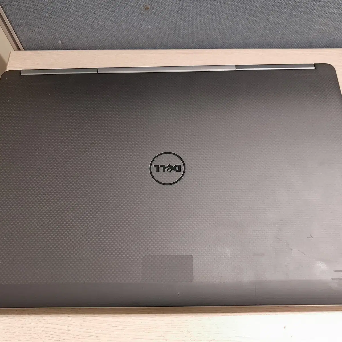 Dell precision 7720 판매합니다.