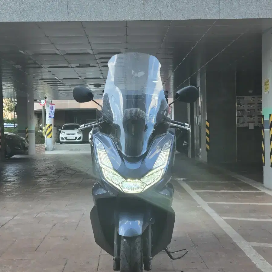 pcx125 22년형 2.6만Km 알탑셋팅 팝니다