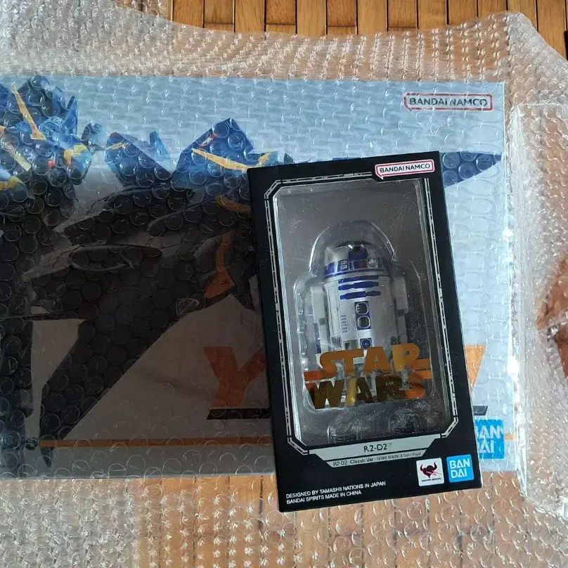 반다이 스타워즈 shf r2d2 판매해요