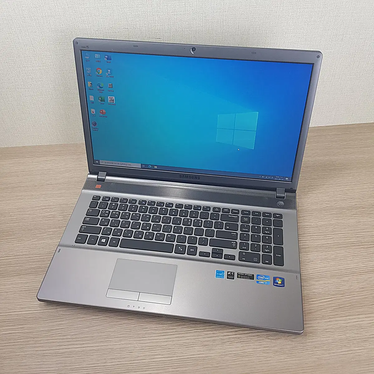 삼성 17인치 중고노트북 NT550P7C i7-3630QM 지포스 롤