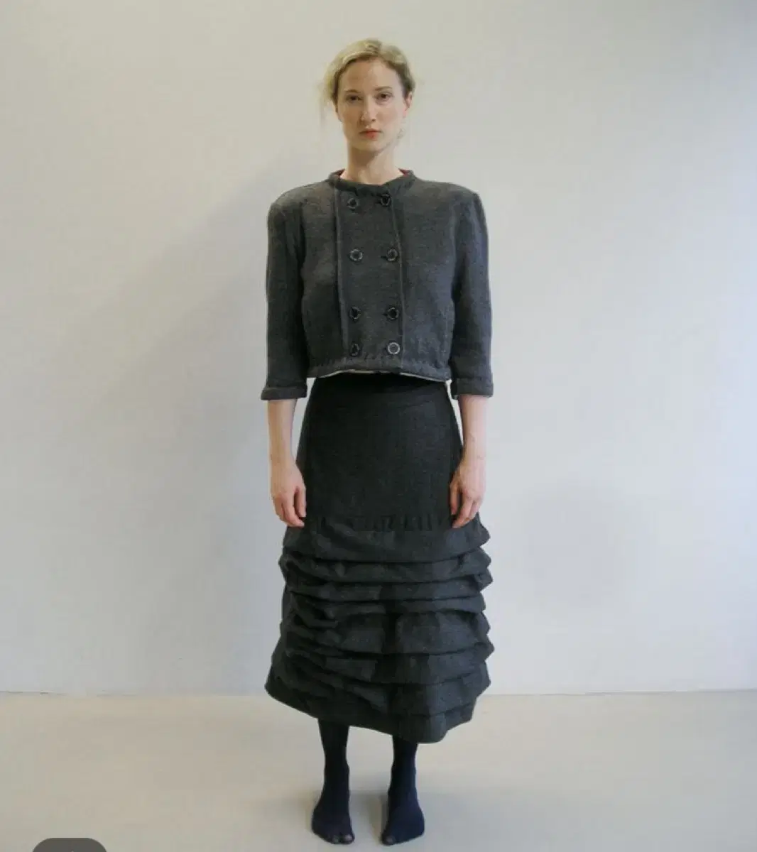 에옹쓰 piled wool skirt