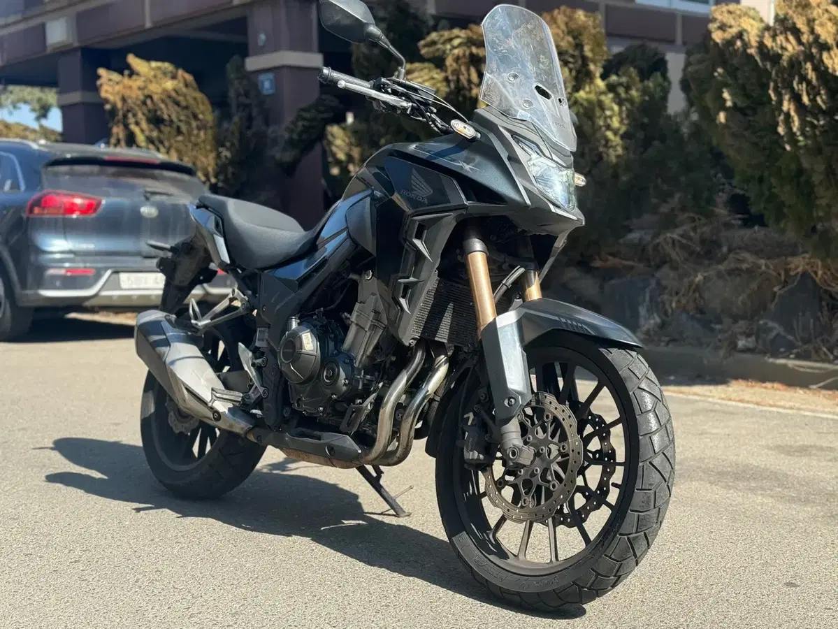 23년식 CB500X 블랙 판매합니다.