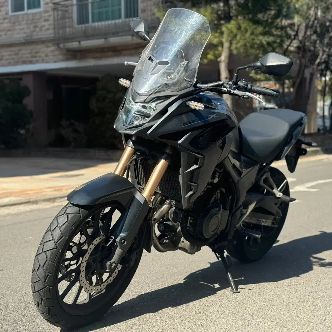 23년식 CB500X 블랙 판매합니다.