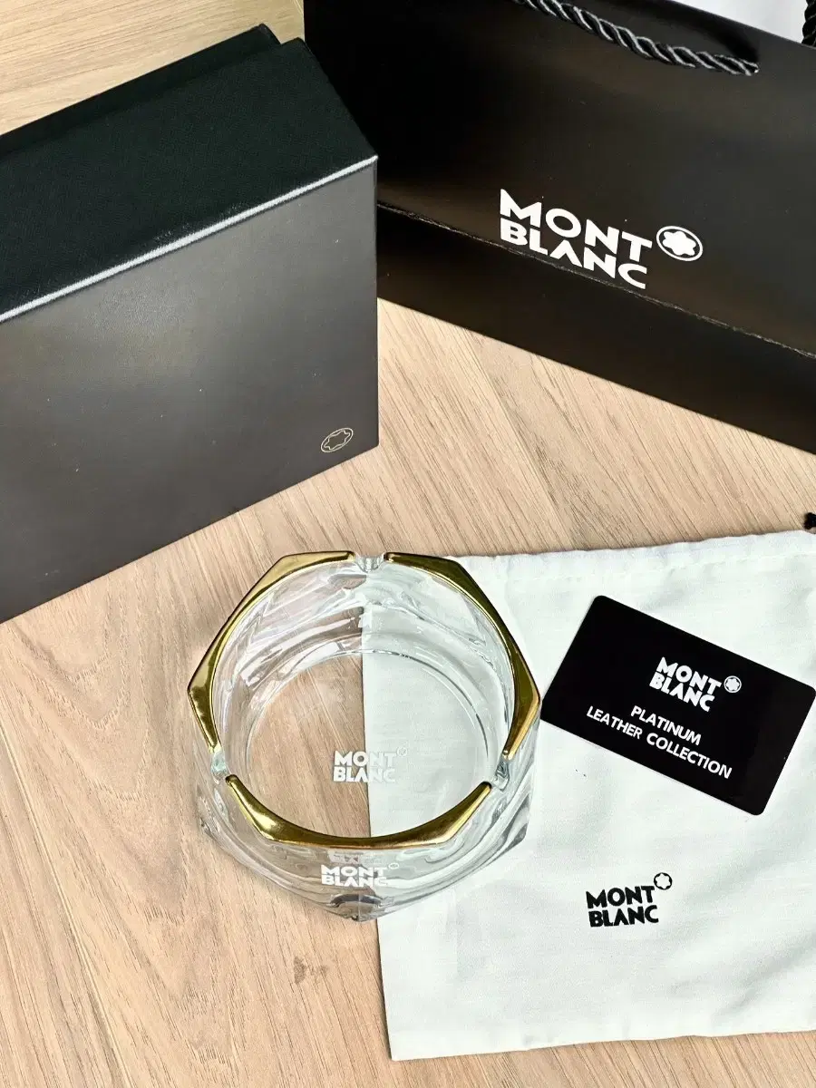 Montblanc 몽블랑 재떨이.