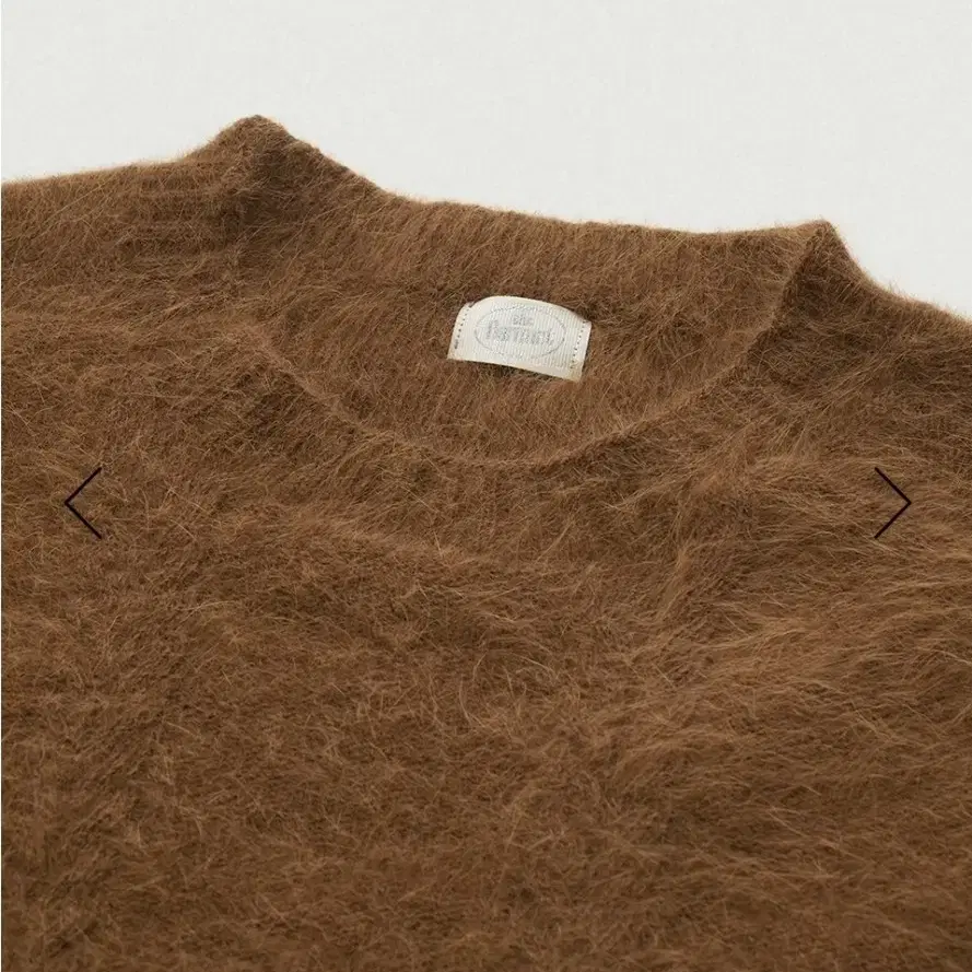 더바넷 Brown Brushed Cable Knit Sweater