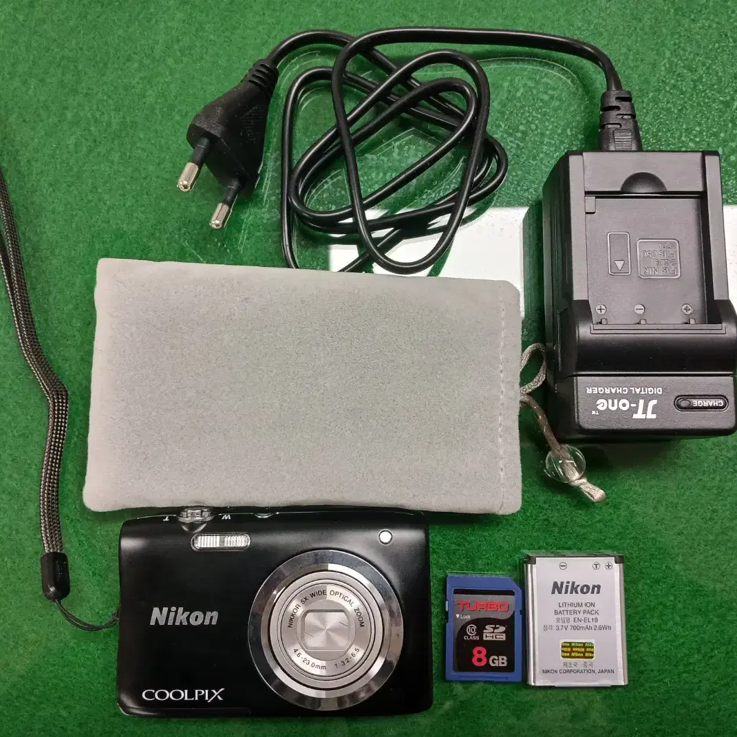 니콘 COOLPIX A100